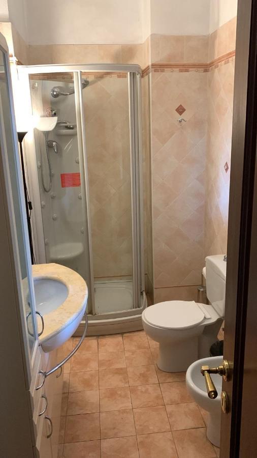 Sosta Paradisa Apartment ปิซา ภายนอก รูปภาพ