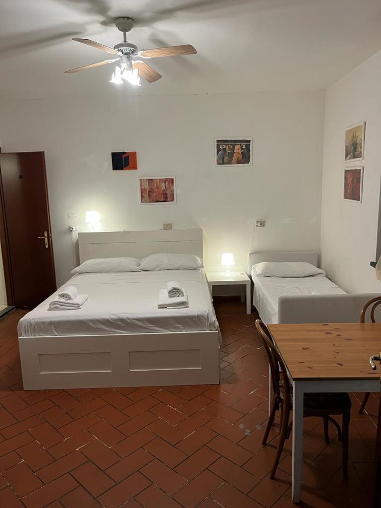 Sosta Paradisa Apartment ปิซา ภายนอก รูปภาพ