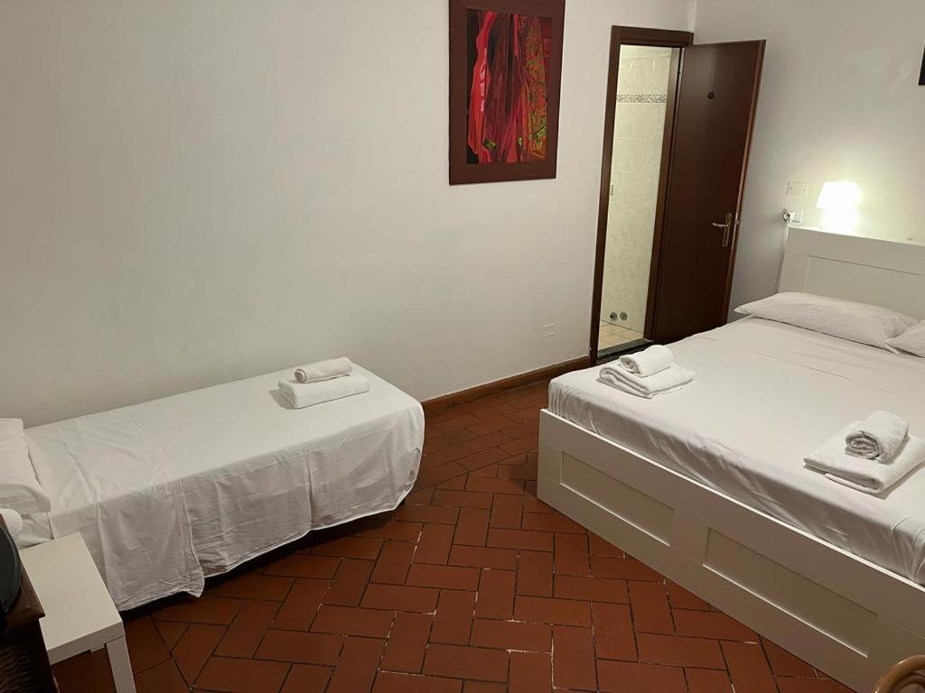 Sosta Paradisa Apartment ปิซา ภายนอก รูปภาพ